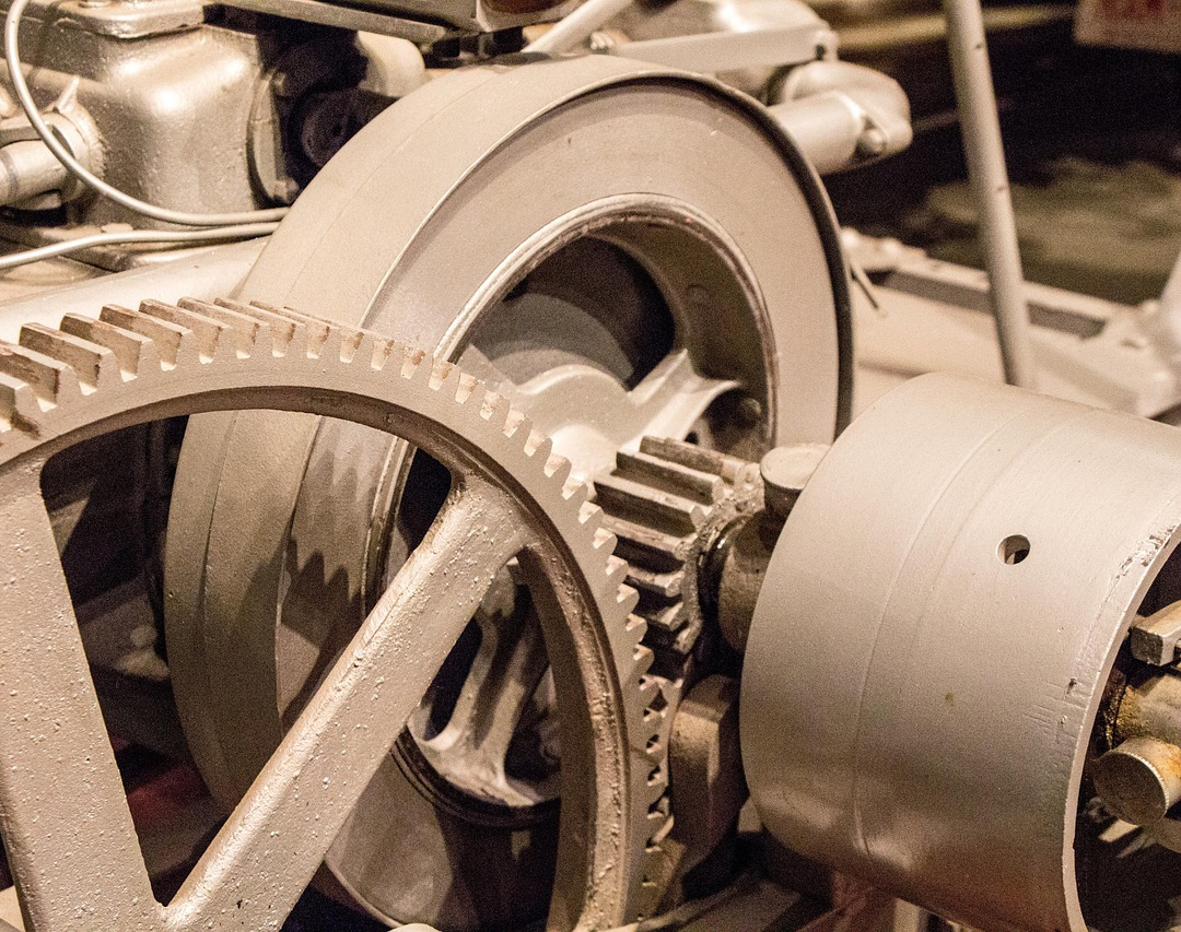 engine transmission service mechanic